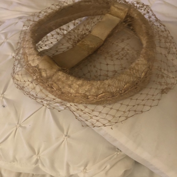 Vintage lady’s hat with veil